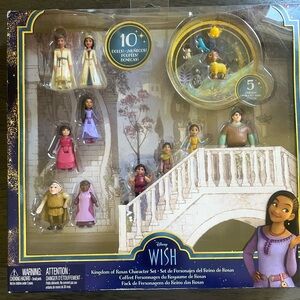Disney’s Wish Kingdom Of Rosas Character Small Doll Set, 10 Posable Mini Dolls.